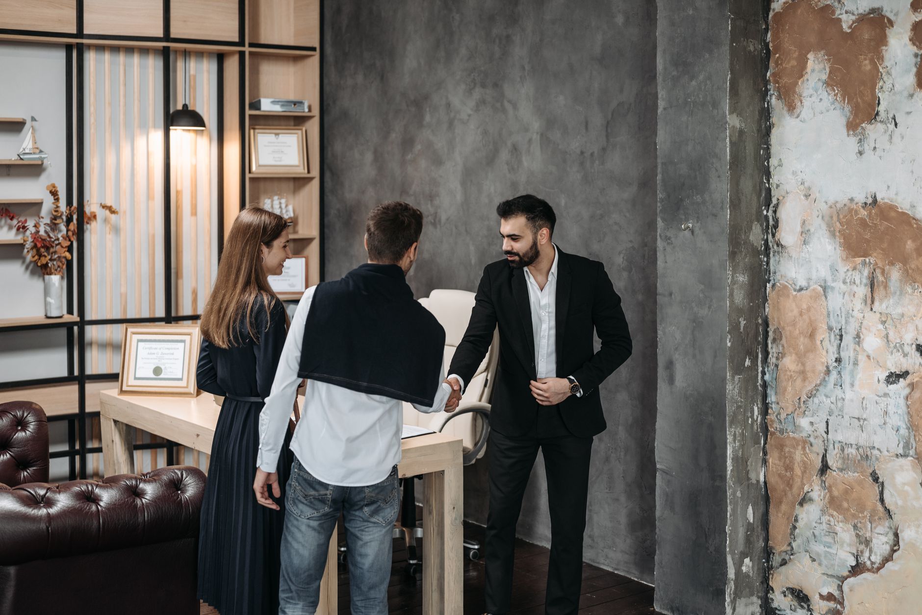 How to Get Consulting Clients Fast: A Realistic 30-Day Plan